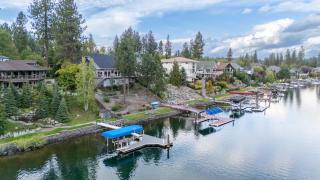 Elegant Waterfront Retreat - 3