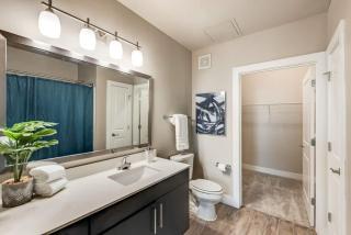 Luxury 2BD Pool Medical Dist Dallas Dallas DAL020 - 0