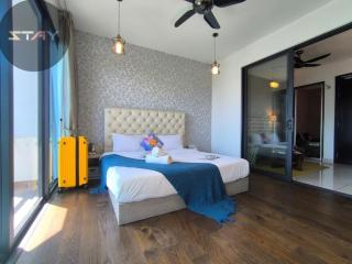 Almas Couple Warm N Stylish Seaview Studio By STAY - 0