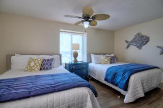 Crescent Shores South - 612 - 3