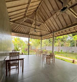 Menjangan Dive Lodge - 6