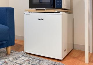 Higashi-Shinjuku 902 - 3