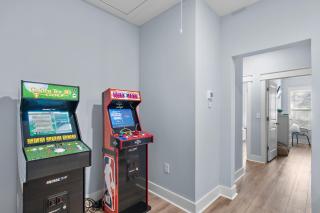 Flippers Retreat - 1