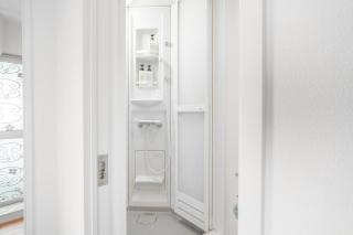 Higashi-Shinjuku 902 - 6