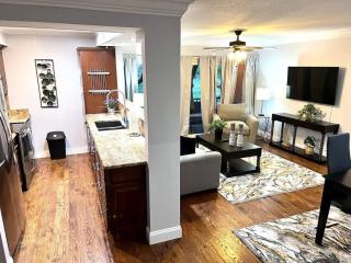 Spacious 2BD Condo Grand Prairie GP22B - 4