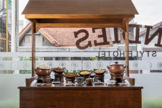 Indies Style Malioboro Hotel - 3