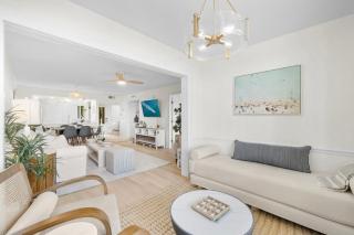 Heron Walk 8994 - Heron Walk Bayview - 1