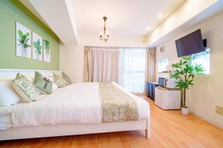 Higashi-Shinjuku 904 - 4