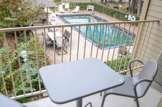 Modern Lux 2BD Pool DFW South Irving I22 - 2