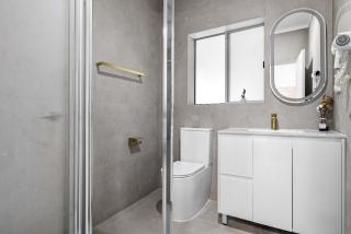 Inviting Double Room with Ensuite Bath Sunlit Comfort at Matraville - Shared Kitchen - 5