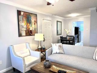 Modern 2BD Pool DFW South Irving I20 - 7