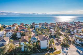 Lavish Escape - Destin - 9