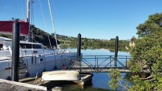 Riverside paradise with jetty and garden - 9