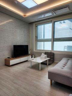 양평역 도보 2분 투베드룸 two-bedroom 4 - 8