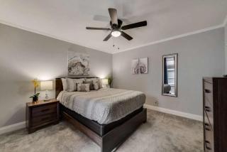 Modern 4BD Condo Six Flag Grand Prairie GP60A - 9