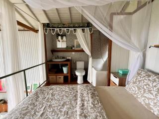 A Handcrafted Hilltop Retreat Beneath MT Batukaru - 9