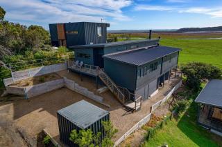 Lees Landing - Venus Bay - 9