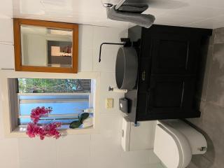 Garden Terrace Apartment - 2 Bedrooms - 6