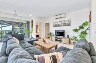Luxury in Litchfield Street - Heart of the CBD - Darwin - 2