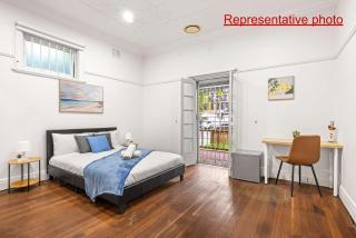 Kensington Double Room - Central & Affordable - Shared Bathroom & Kitchen - 9