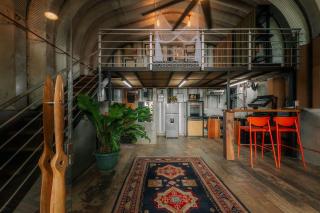 Hermosa Nests Industrial loft - 4