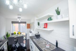 PG Stays - Spacious Rooms with Shared Facilities - 1