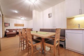 Landhaus & Apartment Taxach - Ried im Zillertal - 2