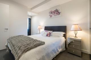 Executive Two bedroom & two bathrooms - 2