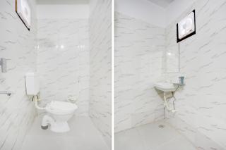 Super Collection O Sector 7 Rohini Formerly Giriraj Residency - 6