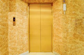 Super Townhouse Green Field Stadium Karyavattom - 3