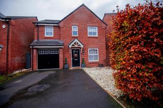 PG Stays - Spacious Rooms with Shared Facilities - 7