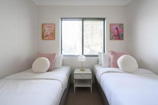 18 Home Base For Happy Days Family Stay 3brprkg - 5