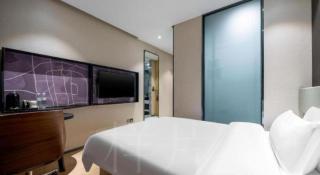 IU Hotels· Tianjin Houtai Chengjian University Haitai Industrial Park - 6