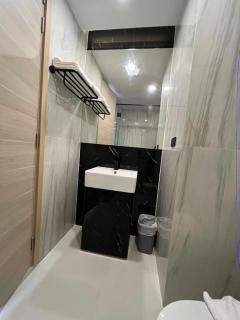 Utopia Karon Sea View Apartments - 5