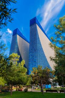 Delightful Sea View Aparthotel In Orbi City Batumi - 9