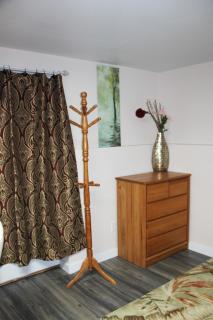 Roomy 2 bedroom 1 bath with private entrance, with fenced yard, and sports court - 1