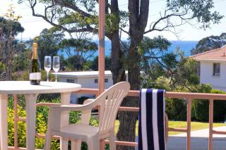 So Close to the Beach - 450m to Mollymook surf - 9