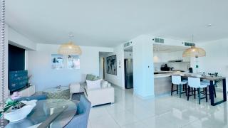 Modern 3 Bedroom Al Hadeel West Side Al Rahah Beach - 3