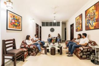 Via Hemkunt Mansion - 6