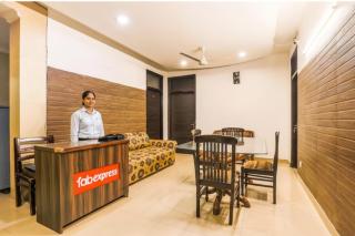 Via Hemkunt Mansion - 9