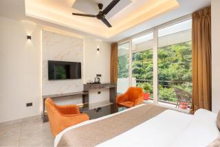 Hotel Creek Valley - 5