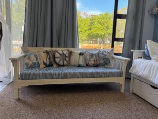 Driftwood Cottage - 4