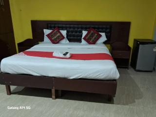 FabHotel Elite Stay - 8