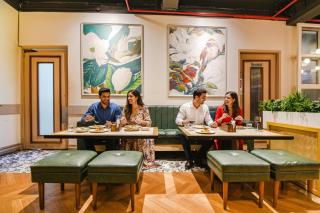 FabHotel Aayash - Nr City Center Metro Station - 8