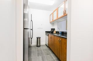 Spacious 2BR on the Upper East Side Steps from Central Park - 1