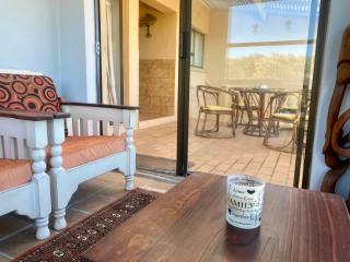 Paradise Beach, Main Beachfront! - 2