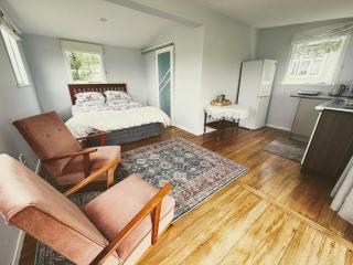 Peaceful private and semi rural - 3