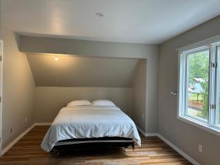 Charming 4-Bedroom Home in Bella Coola - 4