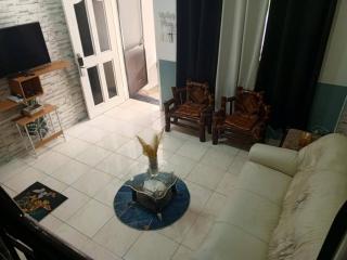 Axon Cozy Modern Home N Near The Walking Street - 4