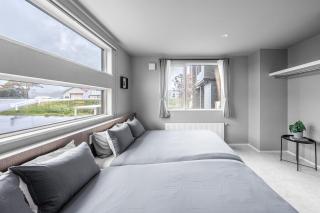 Frovia Yig Villa - 1